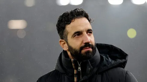 Ruben Amorim manda jogadores embora do Manchester United.