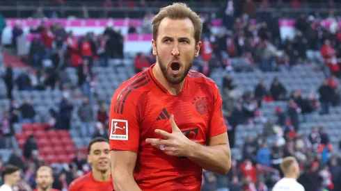 Kane vai deixar o Bayern de Munique para acertar com gigante inglês, diz ex-jogador. (Photo by Alexander Hassenstein/Getty Images)