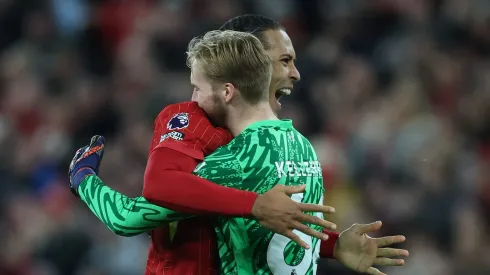 Defensor do Liverpool entra na mira de rival da Premier League.