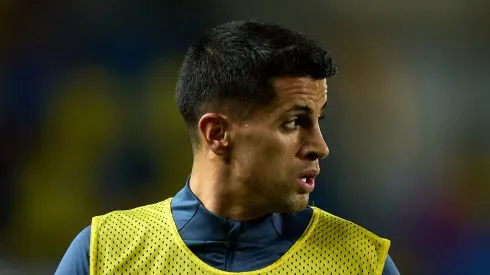 Ex-Barcelona. João Cancelo vira opção para clubes da Premier League.