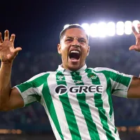 Vitor Roque liga alerta e Bétis decide avisar Manchester United o que pretende com Antony