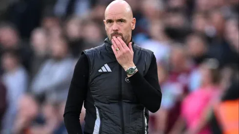 Torcida do Manchester United detona possível novo destino de Ten Hag: "Está acabado". (Photo by Justin Setterfield/Getty Images)