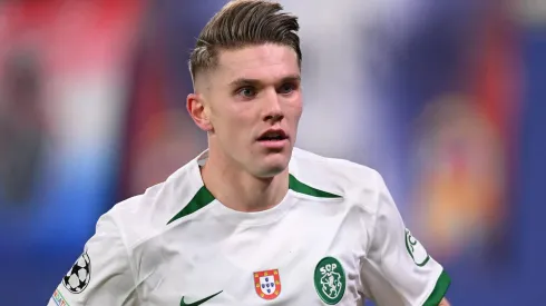 Manchester United se afasta de Gyökeres.