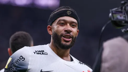 Corinthians de Memphis Depay ‘assusta’ técnico da Universidad Central.