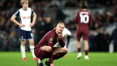Haaland em campo pelo City (Photo by Alex Pantling/Getty Images)