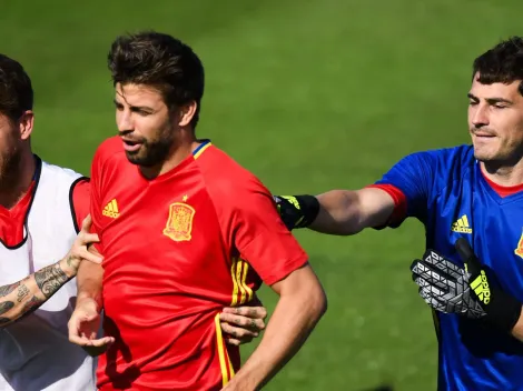 Piqué alfineta clube por ajuda da arbitragem: "Posso dar uma lista"