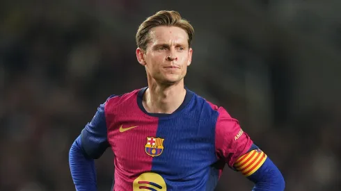 Gigante europeu aceita pagar R$ 459 milhões para comprar De Jong, do Barcelona. (Photo by Alex Caparros/Getty Images)