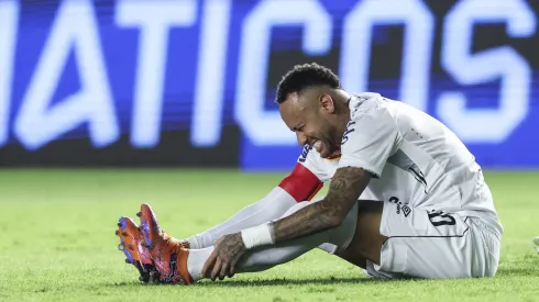Neymar sentiu incômodo no jogo da quartas de final do Paulistão. Foto: Alexandre Schneider