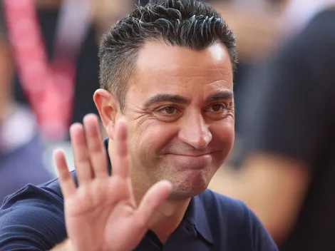 Xavi se aproxima do Manchester United e pede De Jong e Araújo