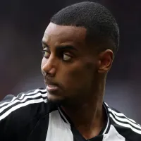 Alexander Isak ignora interesse de Arsenal e Liverpool e prioriza acerto com outra potência europeia
