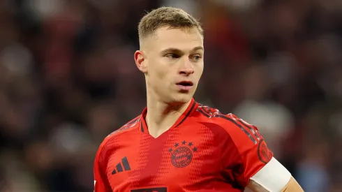 Kimmich, jogador do Bayern de Munique, alvo do Liverpool, PSG e Real Madrid  (Photo by Alexander Hassenstein/Getty Images)