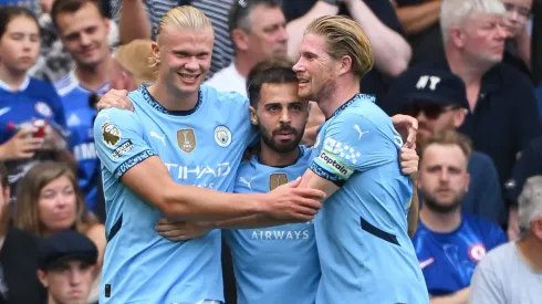 Barcelona encaminha acordo de última hora para anunciar grande estrela do Manchester City (Photo by Shaun Botterill/Getty Images)