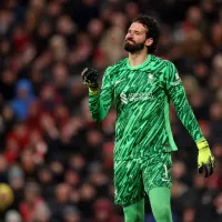 Carragher exalta Alisson após atuação épica: ‘Melhor exibição da carreira’