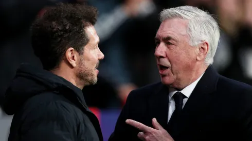 Ancelotti, treinador do Real Madrid e Simeone, treindaor do Atlético de Madrid. (Photo by Gonzalo Arroyo Moreno/Getty Images)