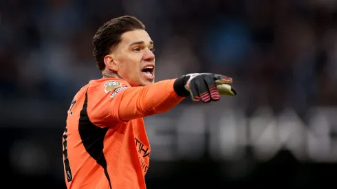Ederson, goleiro do Manchester City. (Photo by Carl Recine/Getty Images)
