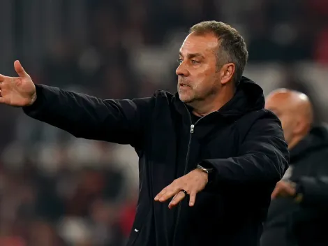 Gerard Martín deve ser titular de Hansi Flick contra o Osasuna