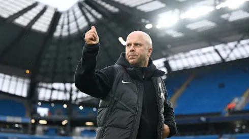 Arne Slot, técnico do Liverpool (Photo by Shaun Botterill/Getty Images)