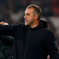 Hansi Flick pede para o Barcelona iniciar conversas por renovação de contrato com titular