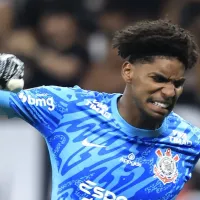 Hugo Souza inflama vestiário do Corinthians; goleiro faz cobrança para Memphis, Yuri Alberto e companhia