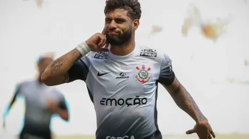Yuri Alberto em campo pelo Corinthians (Photo by Pedro H. Tesch/Getty Images)