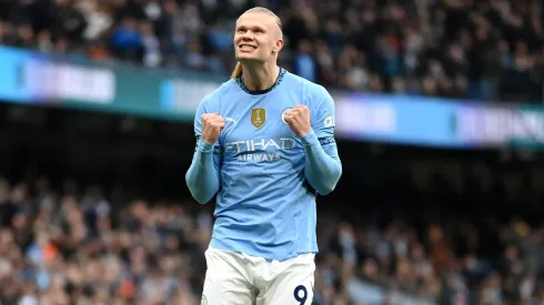 Haaland comemorando gol pelo Manchester City. Foto: Gareth Copley