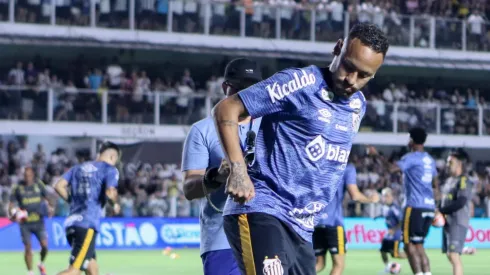 O atacante se recupera de uma lesão muscular e segue tratamento intensivo, sendo poupado até estar 100% apto a competir. Foto Reinaldo CamposAGIF