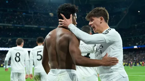 Com poucos minutos em campo, mas um alto aproveitamento, o jovem brasileiro mostra que tem talento para brilhar no Santiago Bernabéu.  (Foto por Angel Martinez/Getty Images)