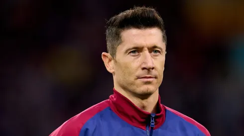 Rivaldo aprova substituto de Lewan no Barcelona.