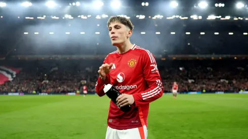 United vence na Premier League e atitude de Garnacho repercute na web.