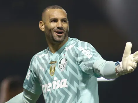 Fanáticos do Palmeiras pedem Carlos Miguel, ex-Corinthians