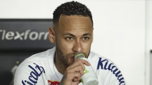 Flamengo avalia Neymar. (Photo by Alexandre Schneider/Getty Images)