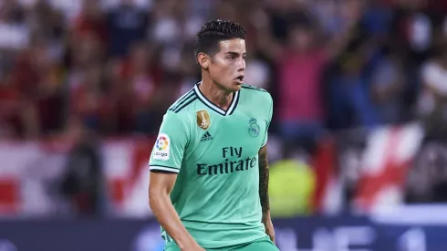 James Rodríguez, ex-jogador do Real Madrid, gerou polêmica ao declarar que, em seu auge, foi superior a Zinedine Zidane. (Foto por Aitor Alcalde/Getty Images)