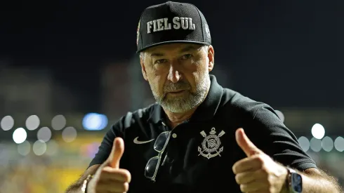 Corinthians tem sinal positivo e pode anunciar zagueiro do rival após duelo diante do Palmeiras (Photo by Heuler Andrey/Getty Images)