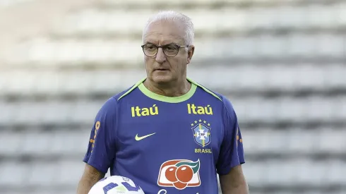 Dorival precisa de um choque de realidade na Seleção Brasileira