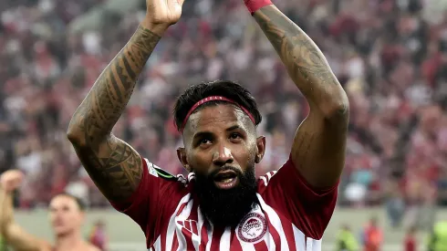 Rodinei tem 'martelo batido' para retornar ao Flamengo e substituir Wesley. (Photo by Milos Bicanski/Getty Images)