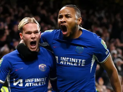 Manchester United quer anunciar Mudryk, do Chelsea