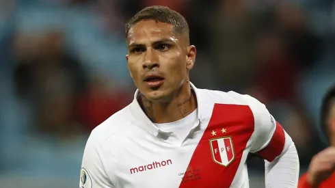 Fiel discute volta de Guerrero ao Corinthians.