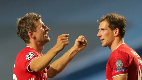 Com contrato até 2026, o jogador vive boa fase e voltou à seleção alemã, tornando-se um ativo valioso para o clube. A renovação contratual ou uma possível transferência seguem como opções em aberto. (Foto de Miguel A. Lopes/Pool via Getty Images)