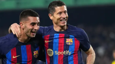 Atacante do Barcelona pega todos de surpresa e aceita assinar com o Atlético de Madrid. Foto: Alex Caparros/Getty Images