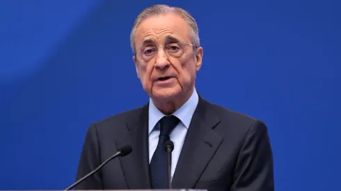 Florentino Pérez age rápido e decide assinar contrato com ídolo que deixou o Real Madrid em 2016. (Photo by David Ramos/Getty Images)