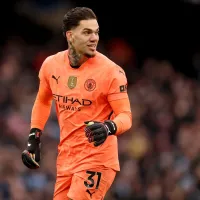 Ederson elogia reforços do City e prevê futuro brilhante para Vitor Reis