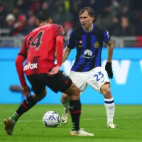 Barcelona analisa jogador da Serie A italiana, com aval de Hansi Flick, para substituir capitão