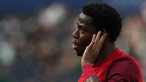 Jonathan David em jogo pela Seleção do Canadá