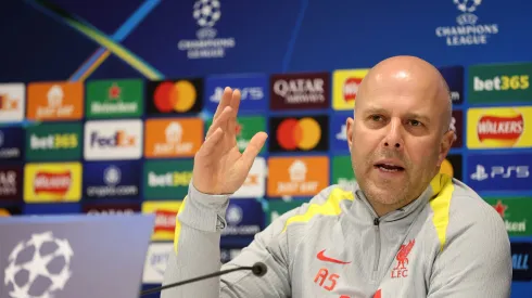 Arnne Slot, técnico do Liverpool (Photo by Jan Kruger/Getty Images)