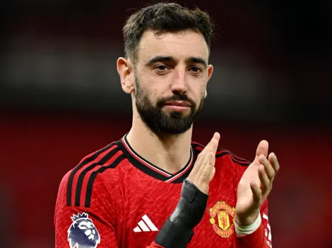 Manchester United quer Xavi Simons para vaga de Bruno Fernandes