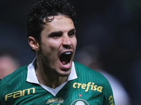 Diretor toma decisão sobre futuro de Raphael Veiga no clube