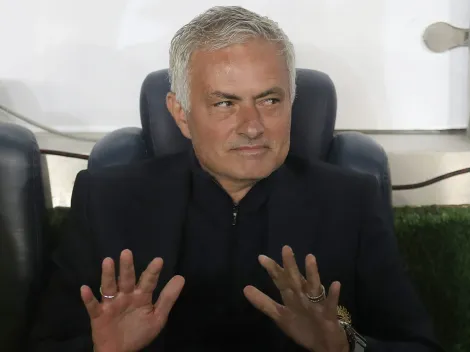 José Mourinho pede a contratação de Aleksandar Mitrovic para o Fenerbahçe