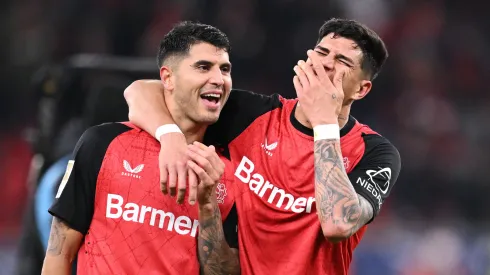 Piero Hincapié e Exequiel Palacios, jogadores do Bayer Leverkusen