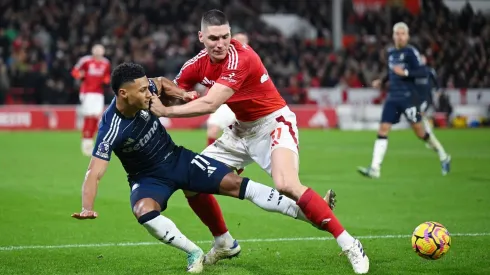 No primeiro turno, o Forest levou a melhor e venceu por 2 a 1