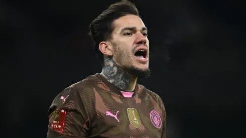 Manchester City prepara saída de Ederson, que pode defender rival do Palmeiras (Photo by Gareth Copley/Getty Images)